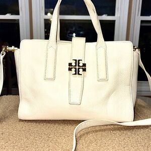 Gorgeous Tory Burch Meyer Plaque Satchel In Glistening Ivory